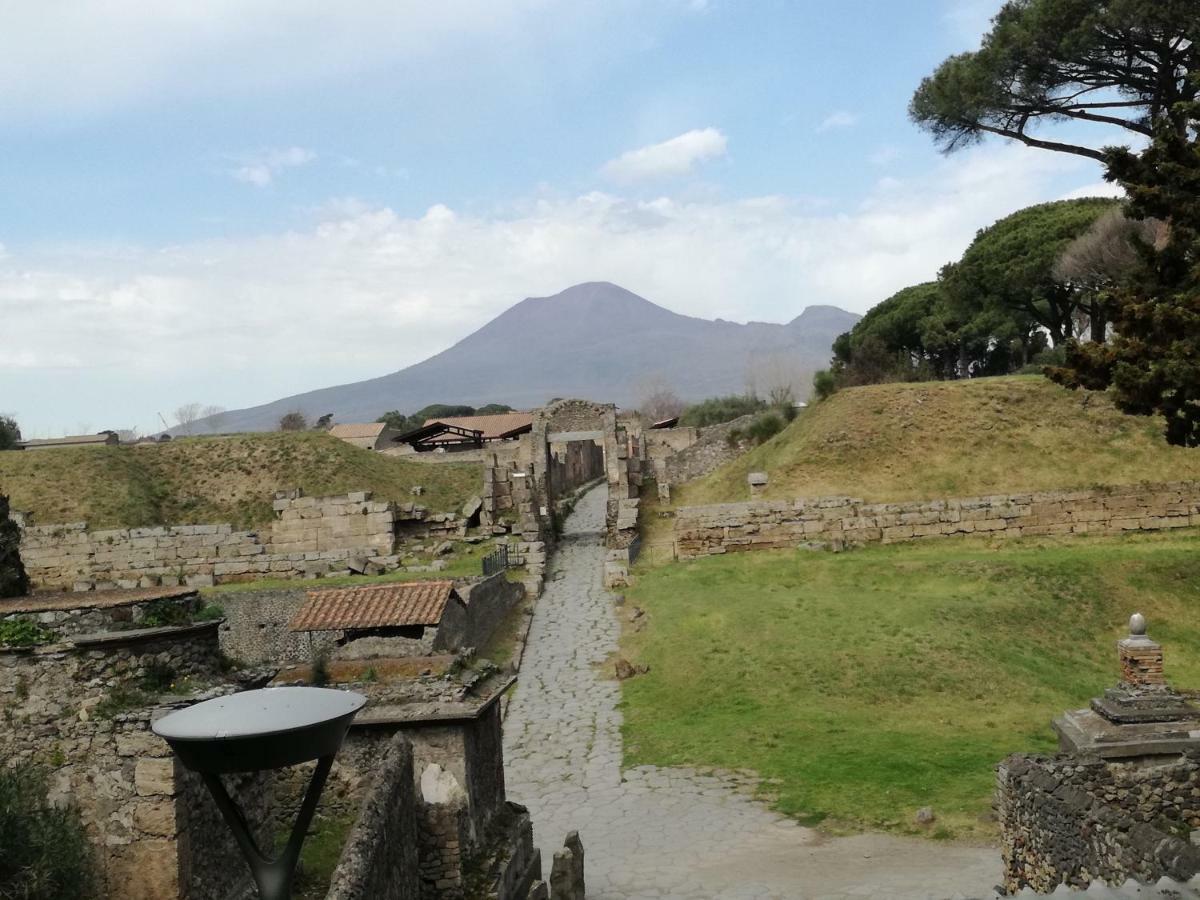 La Corte Delle Vanita Panzió Pompeji Kültér fotó